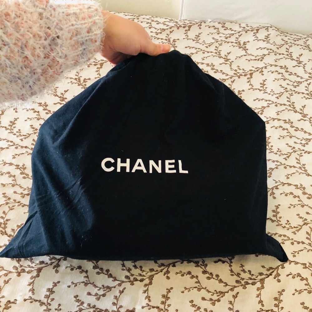Chanel black patent leather rock chain accordion - Picture 16 of 16